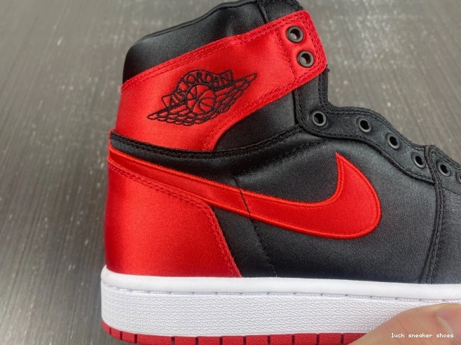 Rep LUCY Jordan High OG 1 Air FD4810-061 Bred Satin WMNS 0805